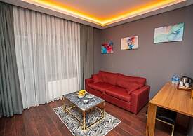 216 Eagle Palace Suite