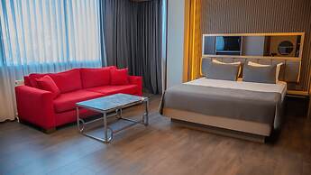 216 Eagle Palace Suite