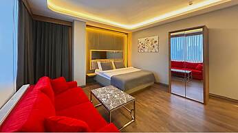 216 Eagle Palace Suite