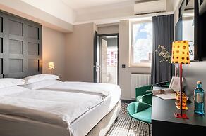 The Midtown Hotel by The New Yorker