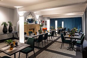 The Midtown Hotel by The New Yorker