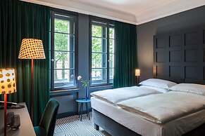 The Midtown Hotel by The New Yorker