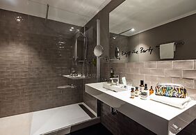 The Midtown Hotel by The New Yorker