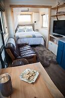 Paradise Gateway B&B and Vacation Homes