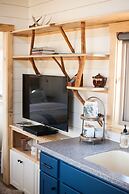 Paradise Gateway B&B and Vacation Homes