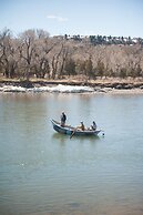 Paradise Gateway B&B and Vacation Homes