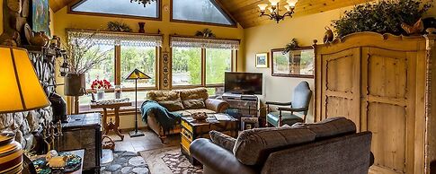 Paradise Gateway B&B and Vacation Homes