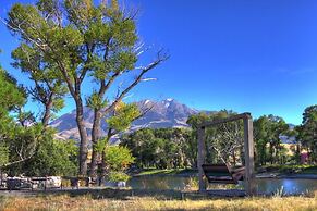 Paradise Gateway B&B and Vacation Homes