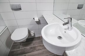 Bella Apartments & Rooms