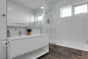 Bella Apartments & Rooms