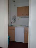 Tolstov-Hotels Big Room Apartment