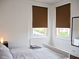 Corner House Apartment