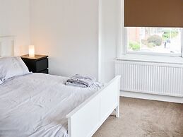 Corner House Apartment
