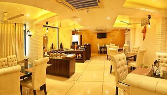 Hotel Amrta