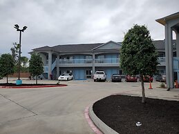 Haven Inn & Suites Willowbrook