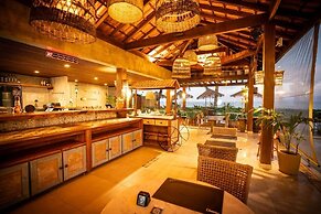 Costa Dourada Village