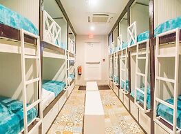 Bed & Bike Curacao Hostel