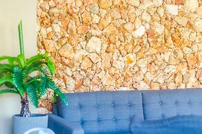 Bed & Bike Curacao Hostel