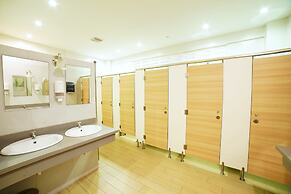 Bed & Bike Curacao Hostel