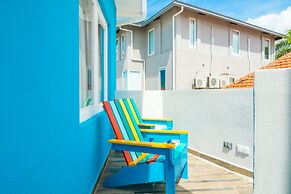 Bed & Bike Curacao Hostel