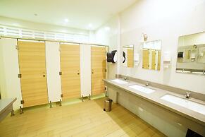 Bed & Bike Curacao Hostel