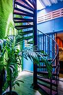 Bed & Bike Curacao Hostel