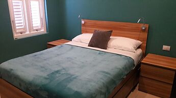 Bed & Bike Curacao Hotel