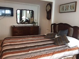 Lovely Studio with a Pool