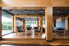 Asana Hotel & Residence