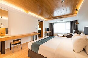 Asana Hotel & Residence