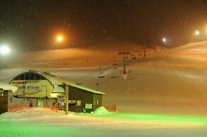 Kannabe Highland Hotel