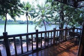 RK Riverside Resort & Spa