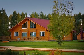 Woods Lake Resort