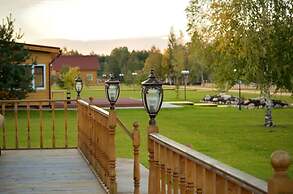 Woods Lake Resort