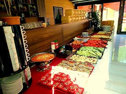 Akyuz Kardesler Hotel & Bungalow