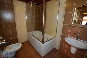 Akyuz Kardesler Hotel & Bungalow