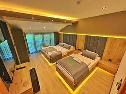 Akyuz Kardesler Hotel & Bungalow