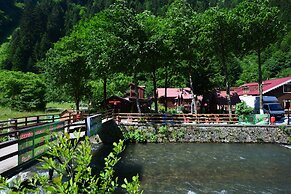 Akyuz Kardesler Hotel & Bungalow