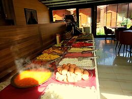 Akyuz Kardesler Hotel & Bungalow