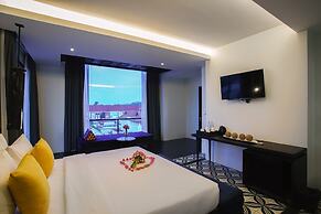 Monthara Angkor Residence