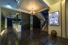 Monthara Angkor Residence