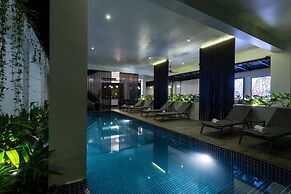 Monthara Angkor Residence