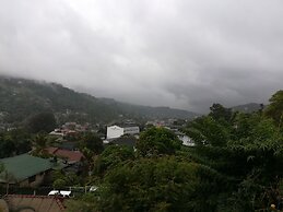 Marvel Hills Kandy