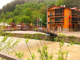 Mego Suite Otel