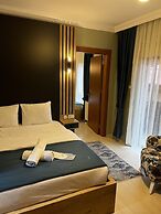 Mego Suite Otel