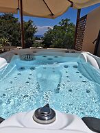 Nikos Takis Fashion Boutique Hotel