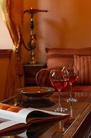 Nikos Takis Fashion Boutique Hotel