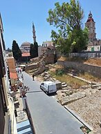 Nikos Takis Fashion Boutique Hotel