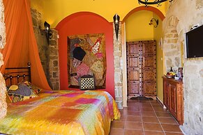 Nikos Takis Fashion Boutique Hotel