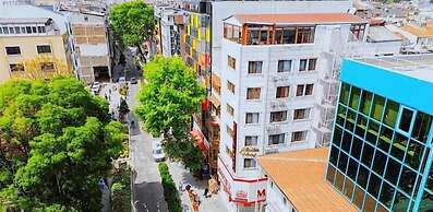 Naila Hotel